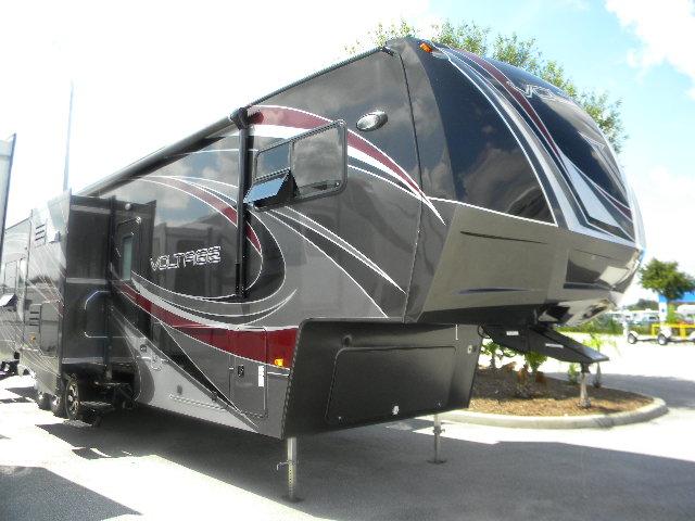 New 2012 Dutchmen VOLTAGE 3900 Fifth Wheel Toyhauler For Sale